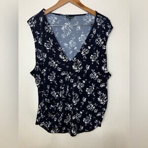 Violets & Roses dark navy blue floral surplice sleeveless blouse 3X plus